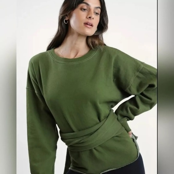 REVOLVE LA DETRESSE HIGH PRIESTESS GREEN WRAP TIE PULLOVER TOP XS - Picture 1 of 7